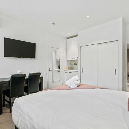 Tranquil Modern Studio Куийнстаун Екстериор снимка